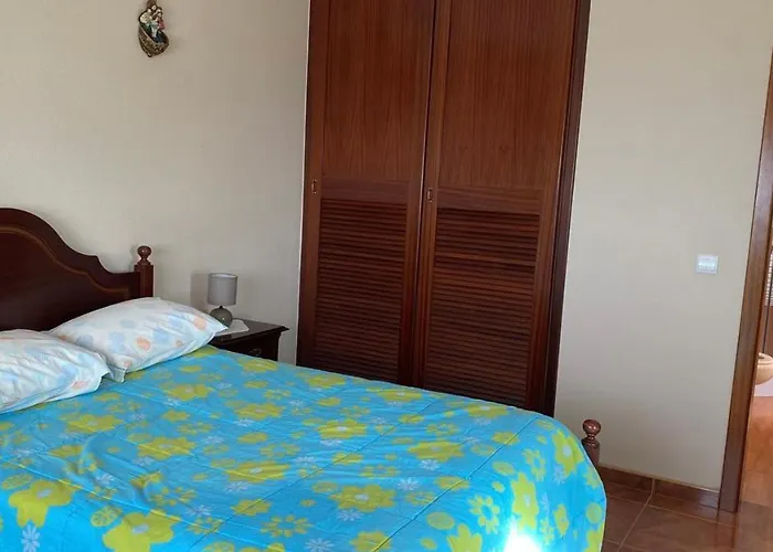 La Terraza De -suite 1 * 蓬他达维托亚